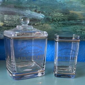 2 Clear Glass Apothecary Jars with Gold Trim - Set of 2
Bathroom Containers